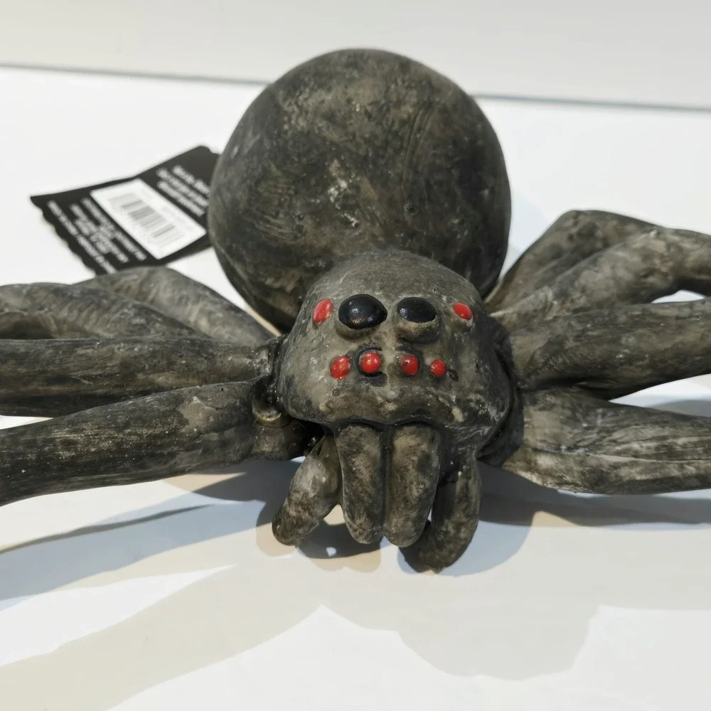 3 Giant Joro Spiders & 2 Tarantulas Ashland Halloween Rubber Decorations New!